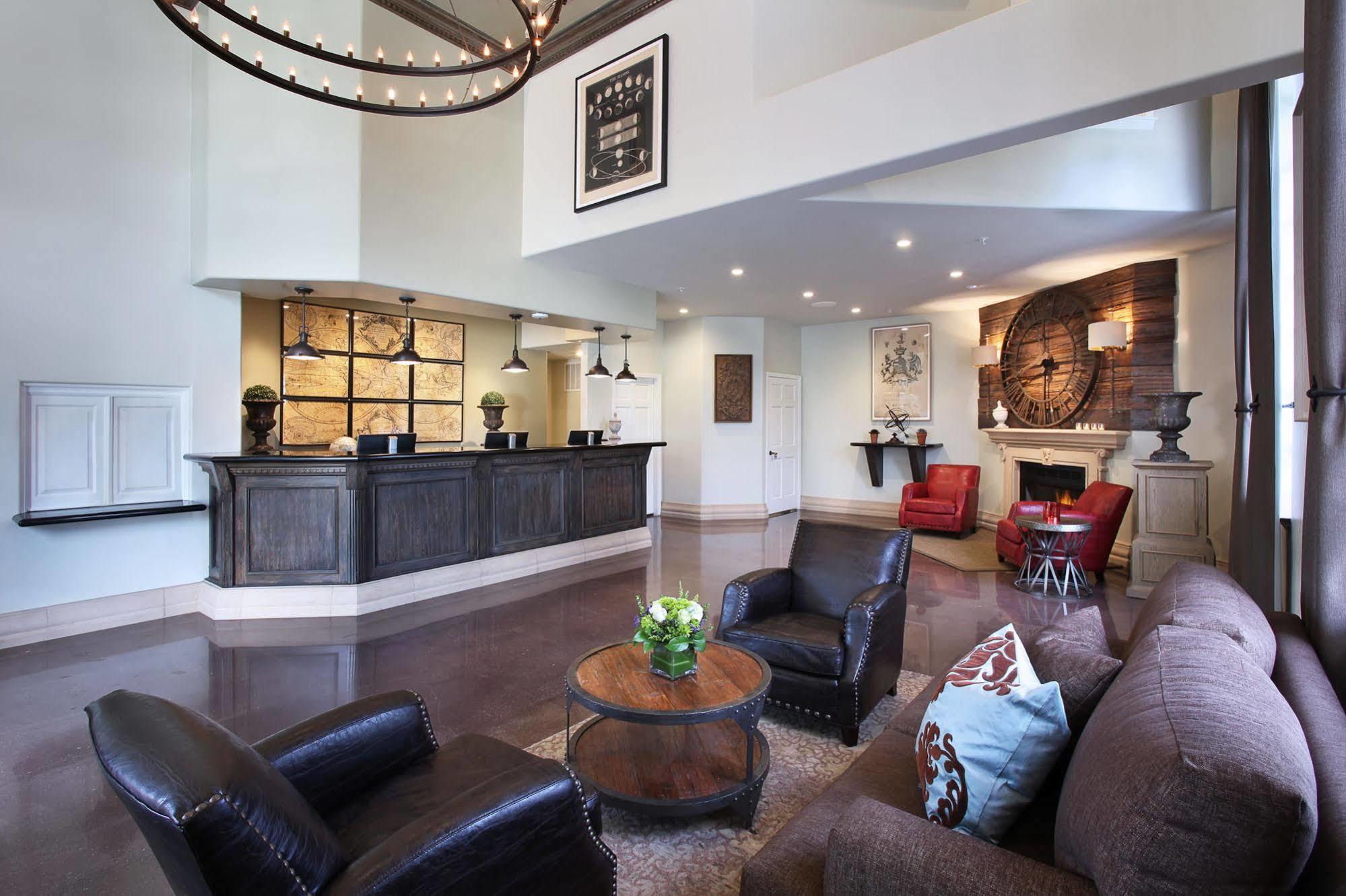 Anaheim Camelot Inn & Suites المظهر الخارجي الصورة