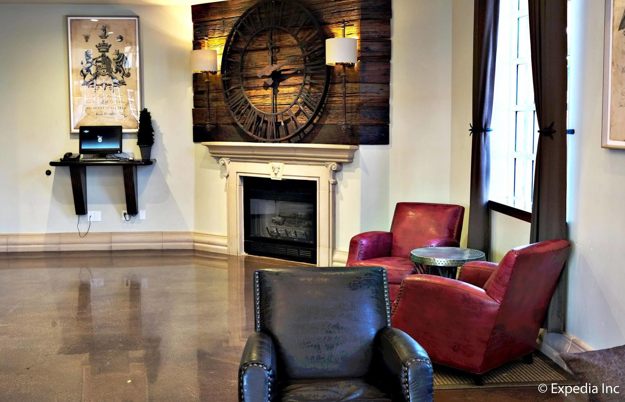 Anaheim Camelot Inn & Suites المظهر الخارجي الصورة