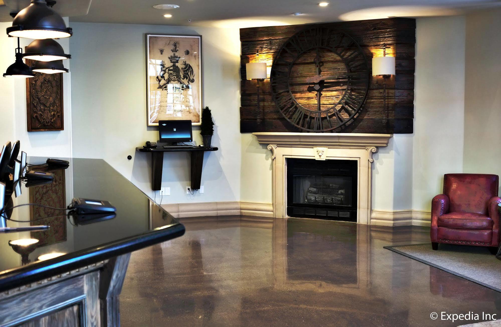 Anaheim Camelot Inn & Suites المظهر الخارجي الصورة