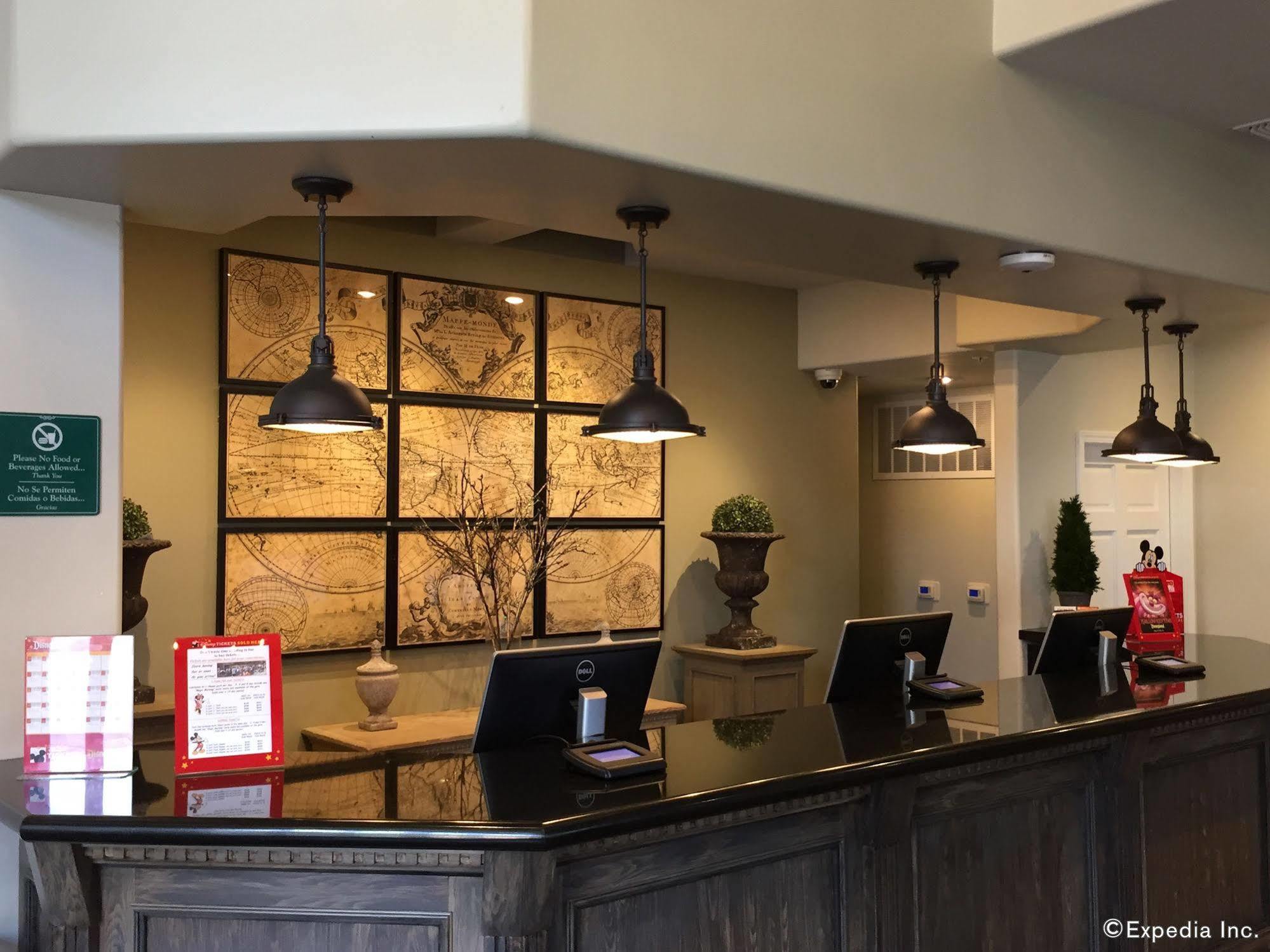 Anaheim Camelot Inn & Suites المظهر الخارجي الصورة